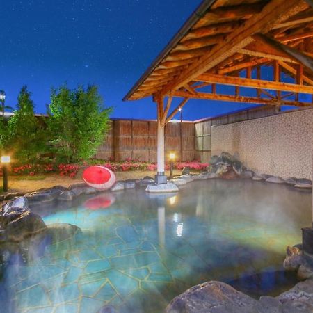 Ooedo Onsen Monogatari Aizu Hotel Bagian luar foto