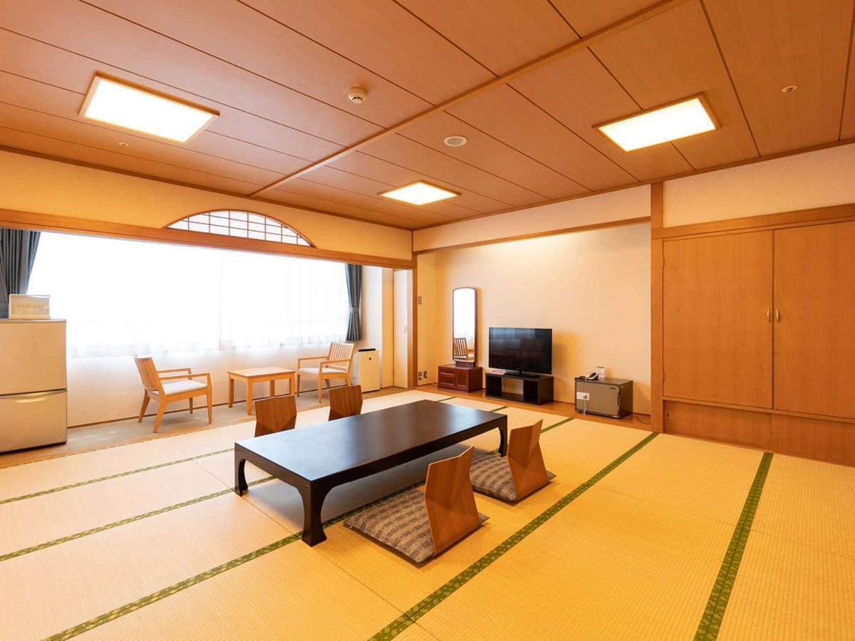 Ooedo Onsen Monogatari Aizu Hotel Bagian luar foto